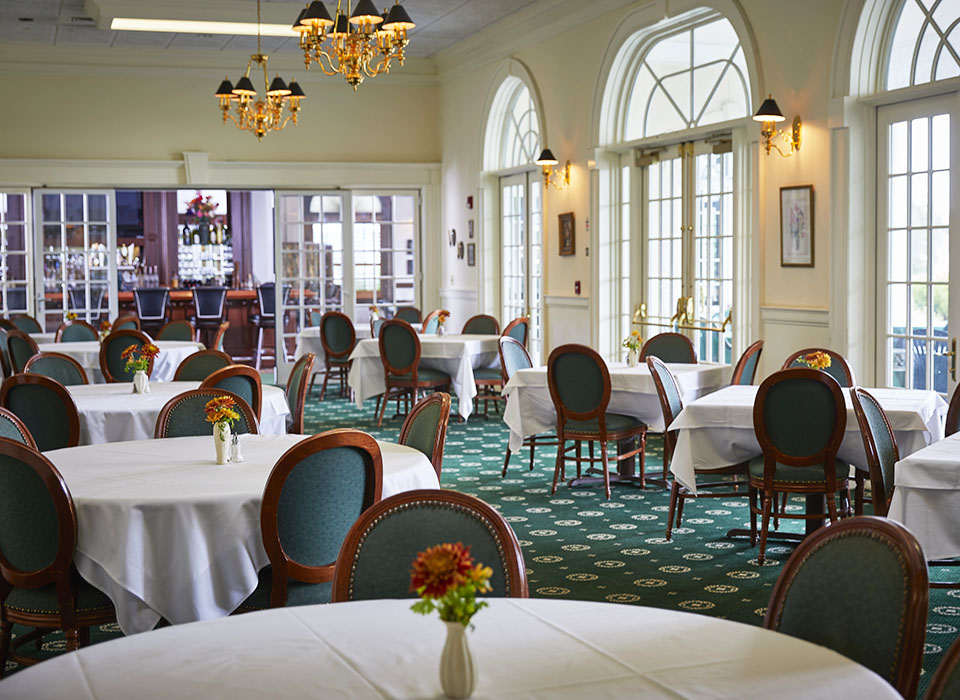 Deerwood Country Club Dining